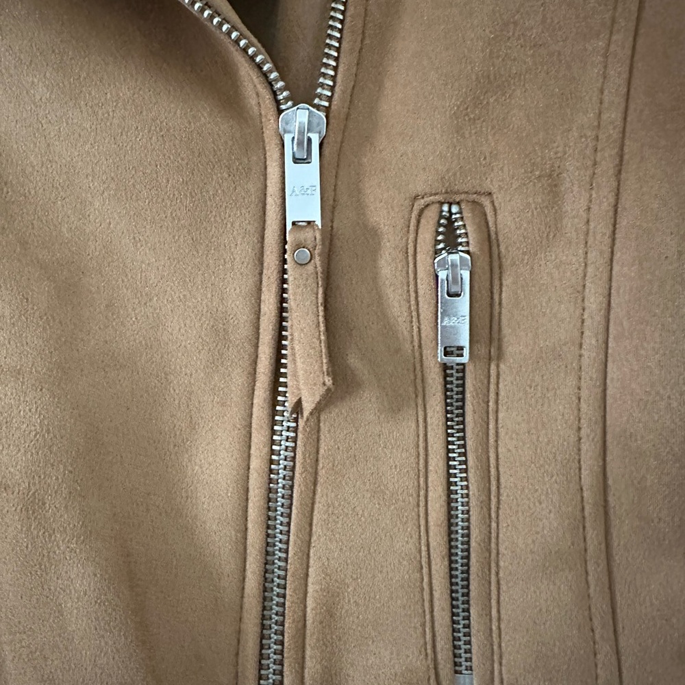 Abercrombie & Fitch Tan Jacket - Picture 3 of 4